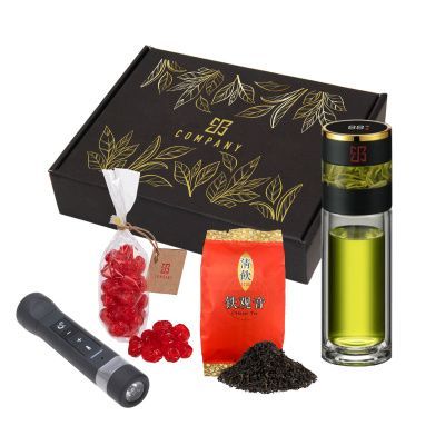 Подарочный набор «Вперёд и с песней!»: музыкальный фонарь с аккумулятором, бутылка с датчиком, вишня, чай