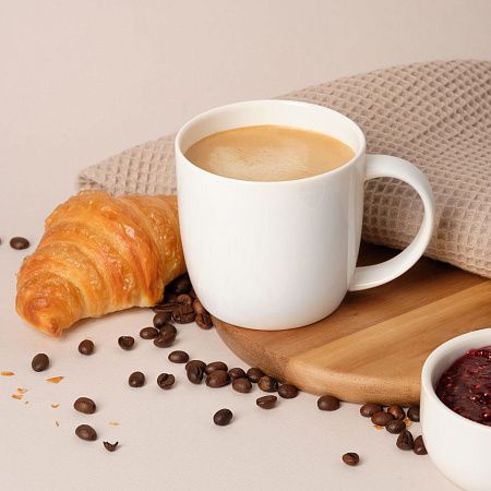 Кружка фарфоровая Дафна (Dafna)