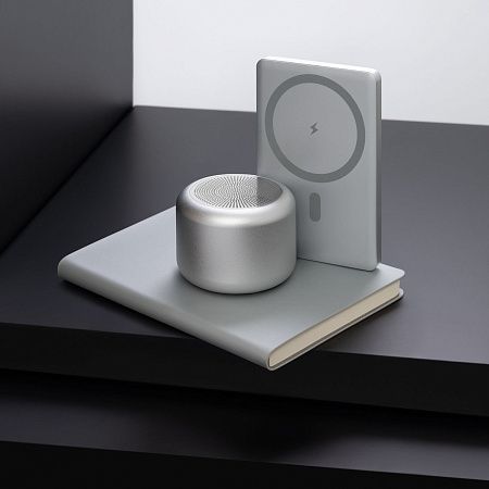 Внешний аккумулятор Атлантис (Atlantis) PD 5000mAh с функцией беспроводной зарядки 15W, серебряный