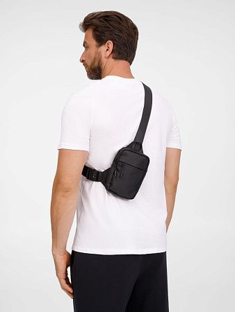 Спортивная кросс-боди сумка UrbanHike, черная