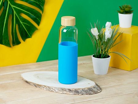 Стеклянная бутылка для воды в силиконовом чехле «Refine»