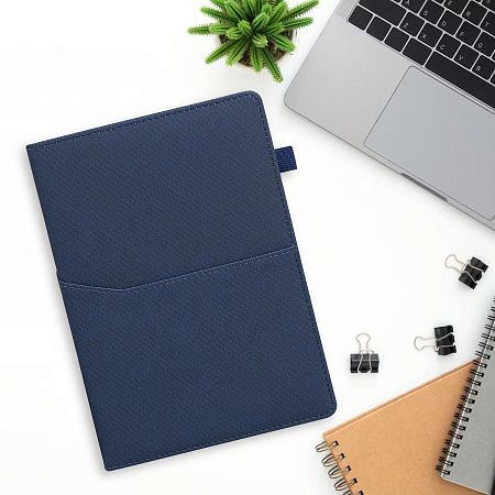 Ежедневник Smart Asti Linen А5, красный, недатированный, в твердой обложке с поролоном