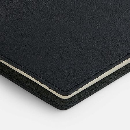 Ежедневник inStream, недатированный, черный