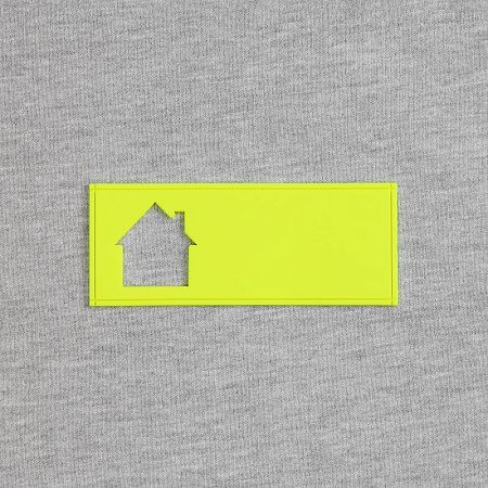 Лейбл из ПВХ с вырубкой «Дом», желтый неон