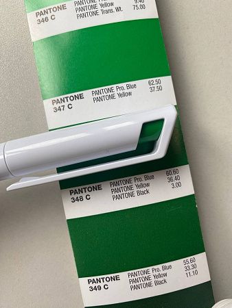 Ручка шариковая Gracia, пластиковая, белая/зеленая