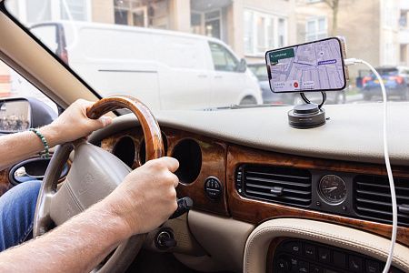 Универсальный держатель для телефона Terra 360° из переработанного пластика RCS