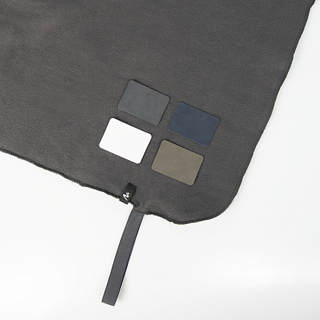 Шеврон Rectangle Cowhide размер 50*70 мм, белый, со скругленными углами