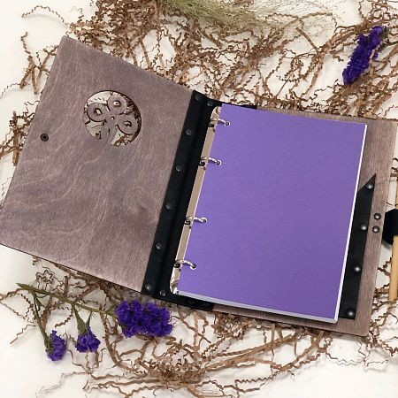 Ежедневник из дерева и кожи А5 с карманом, с вашим дизайном