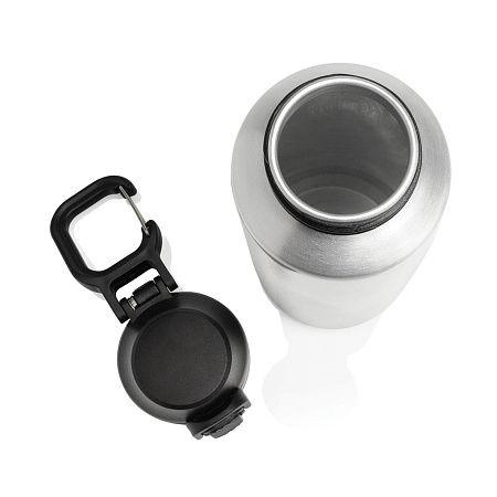 Спортивная бутылка Via из переработанной стали RCS с карабином, 600 мл