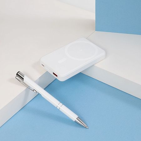 Внешний аккумулятор Ларго PD (Largo PD) 5000mAh с функцией беспроводной зарядки 15W, белый