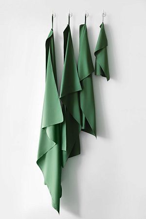 Спортивное полотенце Atoll X-Large, черное