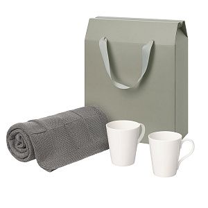Подарочный набор Веста (Vesta), Селла (Cella), серый в коробке-пакете (две фарфоровых кружки, плед)