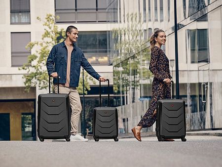 Чемодан «Prymo», 36 л