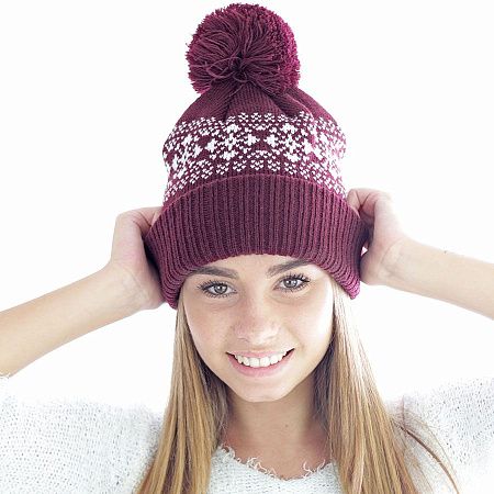 Шапка вязаная  с снежинками и помпоном "FLAKE"_бордо, 100% акрил 