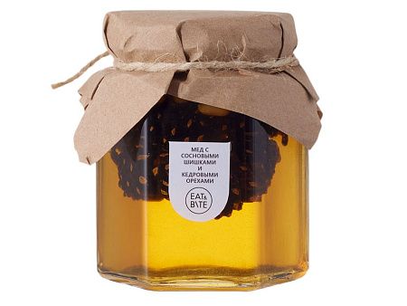 Мед с сосновыми шишками и кедровыми орехами