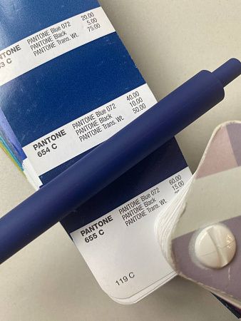 Ручка шариковая IGLA SOFT, пластиковая, софт-тач, черная