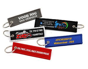 Брелоки «Remove before flight»