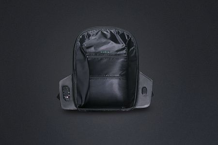 Рюкзак KORIN HiPack 43х33х16 см, черный