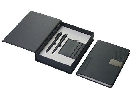 Подарочный набор «Goethe» с блокнотом А5, 2-мя ручками и картхолдером