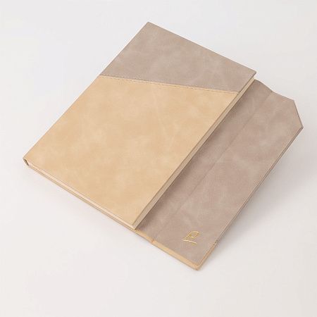 Ежедневник Магнетик Медио Горизонталь (Magnetic Medio Diagonal) 1/2, бежевый