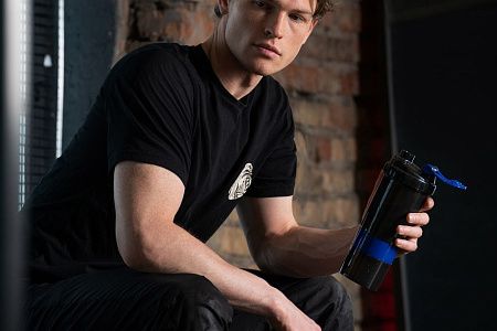 Спортивный шейкер с контейнером Tonus, черно-синий