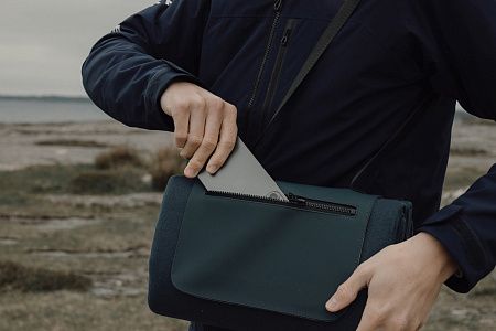 Плед для пикника VINGA Baltimore из переработанного полиэстера RCS, 150х130 см