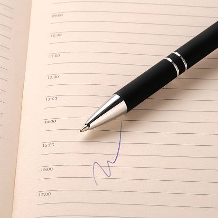 Шариковая ручка Альфа (Alpha), черная