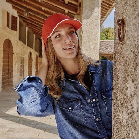 Бейсболка LIBERTY SANDWICH-S 270, 6 клиньев, металлическая застежка