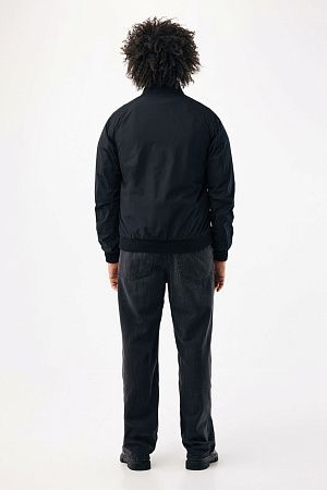 Куртка Iqoniq Odin из переработанного полиэстера