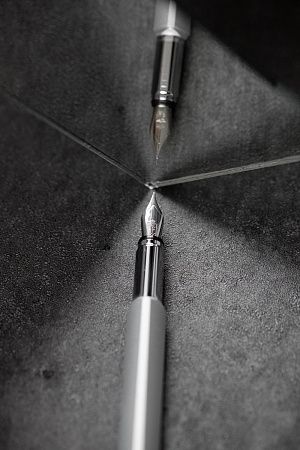 Перьевая ручка PININFARINA PF One SILVER