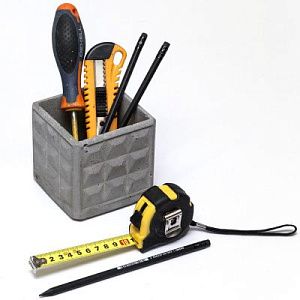 Стакан из бетона