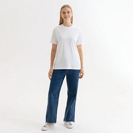 Футболка унисекс Крис (Kris), 150 гр., белая (теплого оттенка)