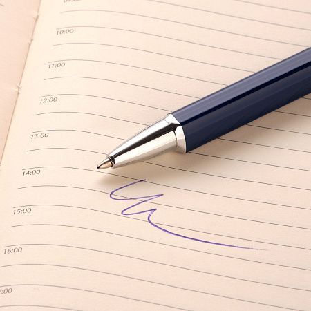 Шариковая ручка Пента (Penta), серая