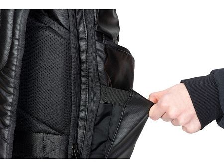 Водостойкий рюкзак Giant для ноутбука 15.6"